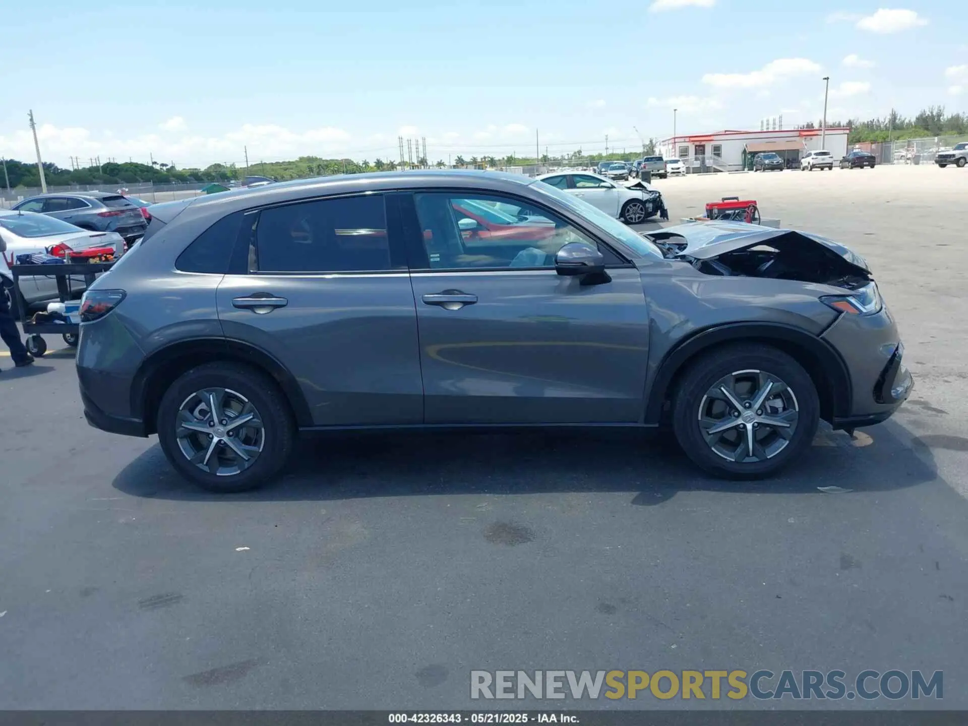 13 Photograph of a damaged car 3CZRZ1H79SM742508 HONDA HR-V 2025