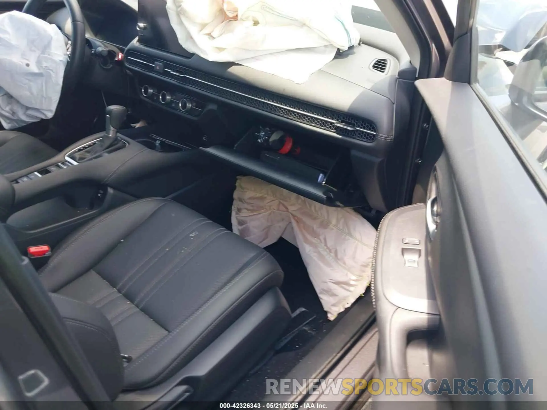5 Photograph of a damaged car 3CZRZ1H79SM742508 HONDA HR-V 2025