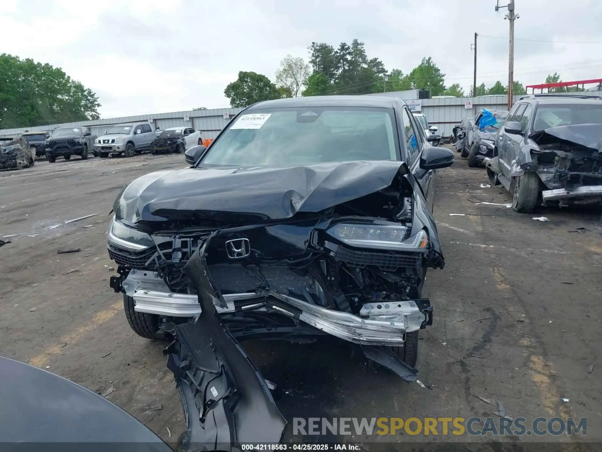 12 Фотография поврежденного автомобиля 3CZRZ2H30SM703633 HONDA HR-V 2025
