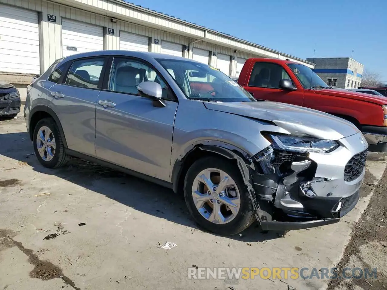 4 Фотография поврежденного автомобиля 3CZRZ2H30SM706810 HONDA HR-V 2025