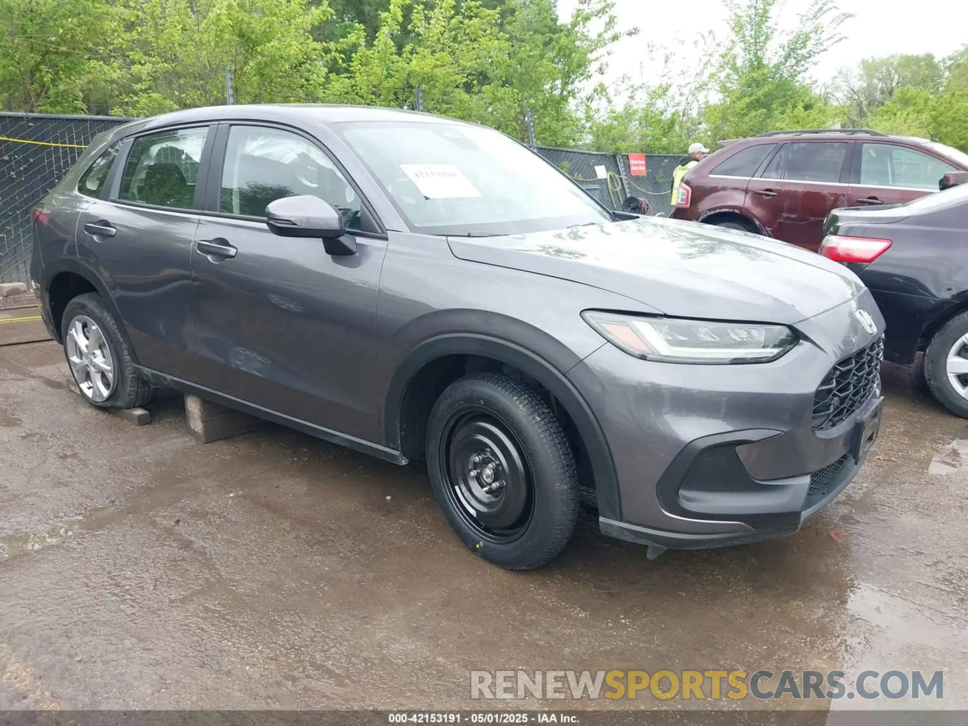 1 Photograph of a damaged car 3CZRZ2H31SM742182 HONDA HR-V 2025