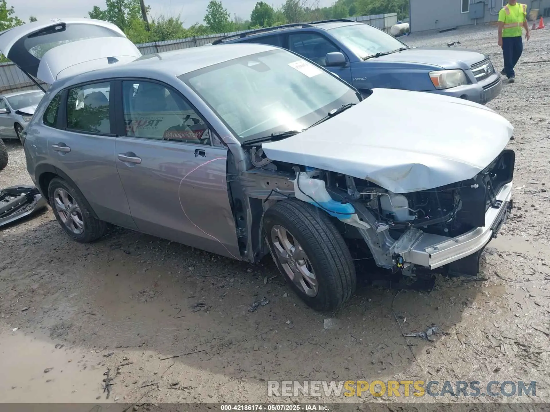 1 Photograph of a damaged car 3CZRZ2H32SM734057 HONDA HR-V 2025