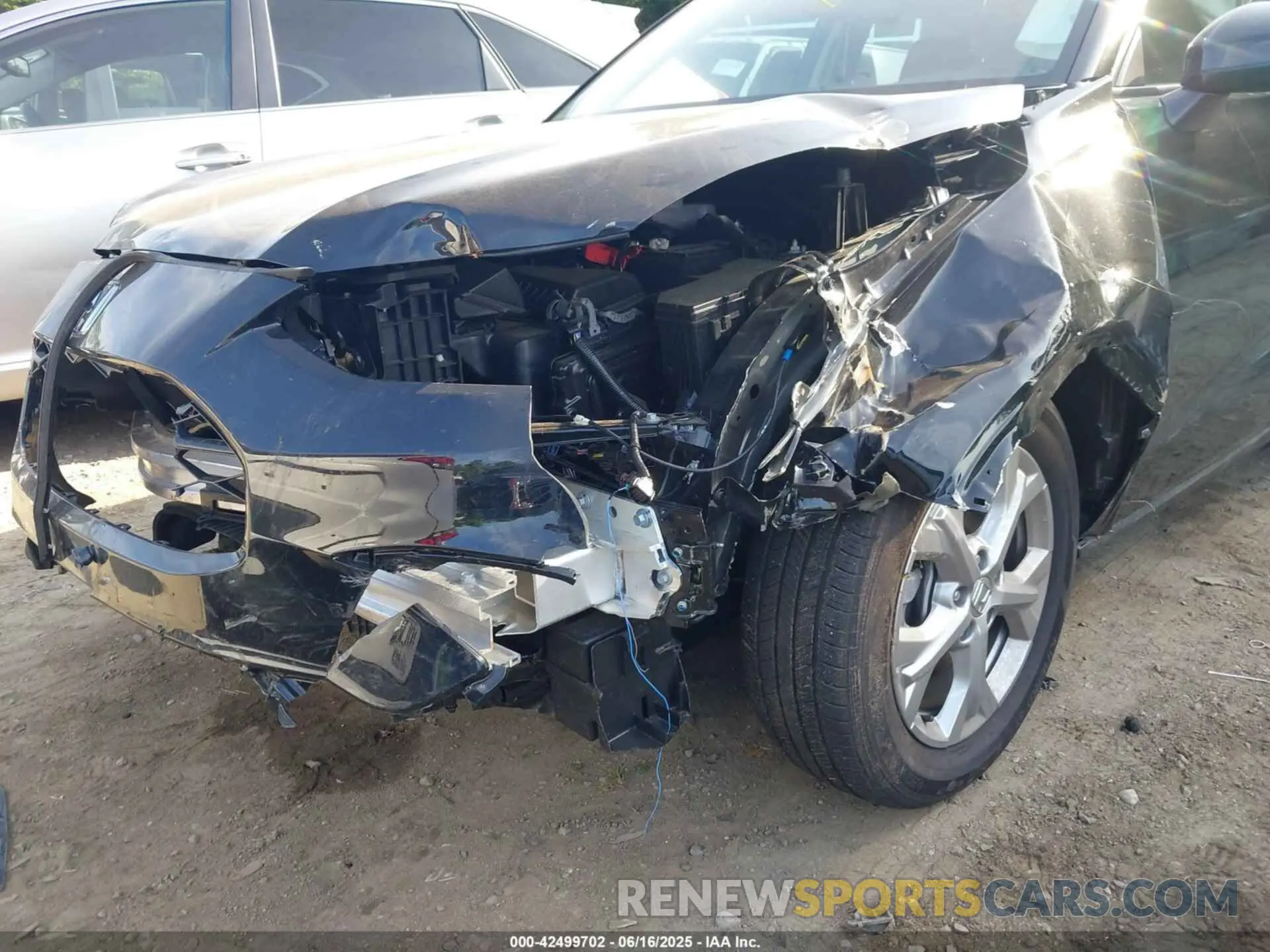 6 Photograph of a damaged car 3CZRZ2H32SM762988 HONDA HR-V 2025