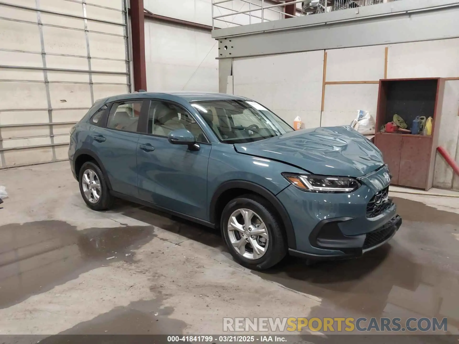 1 Photograph of a damaged car 3CZRZ2H34SM761308 HONDA HR-V 2025