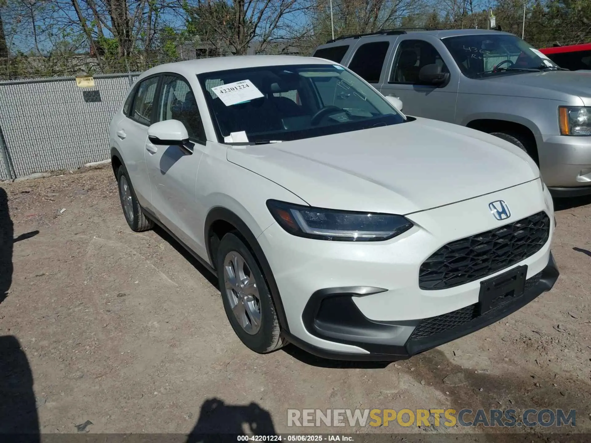 1 Photograph of a damaged car 3CZRZ2H36SM761326 HONDA HR-V 2025