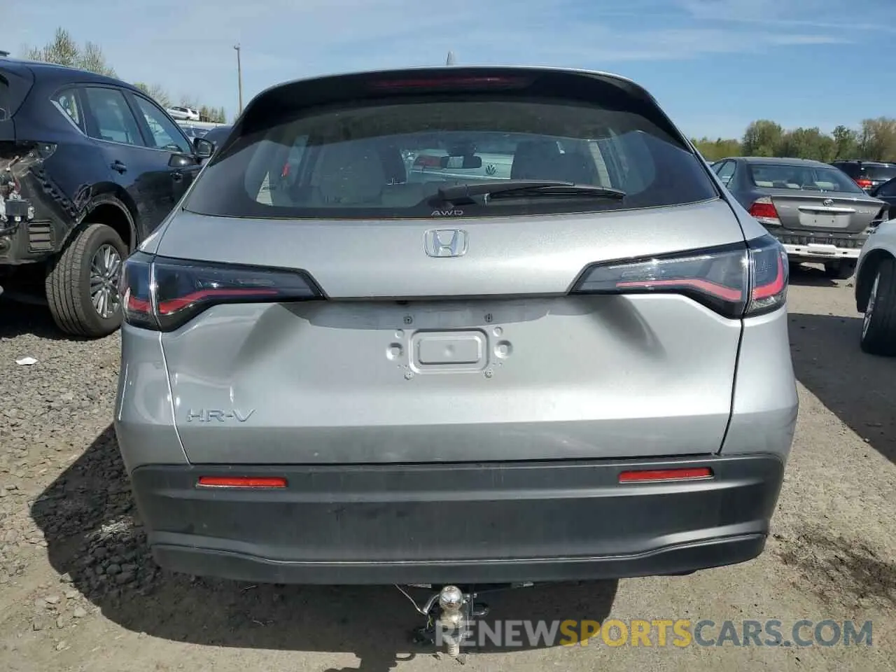 6 Photograph of a damaged car 3CZRZ2H38SM726139 HONDA HR-V 2025