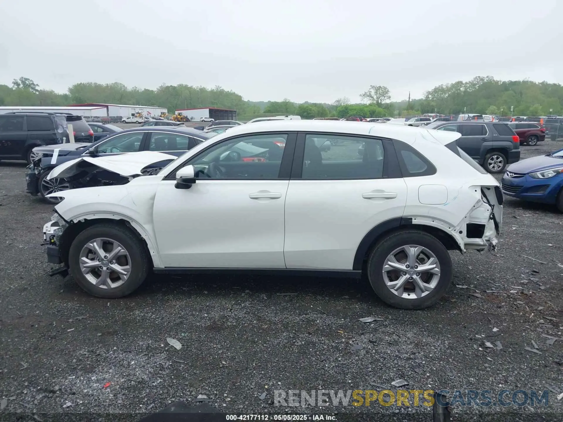 15 Фотография поврежденного автомобиля 3CZRZ2H39SM712671 HONDA HR-V 2025