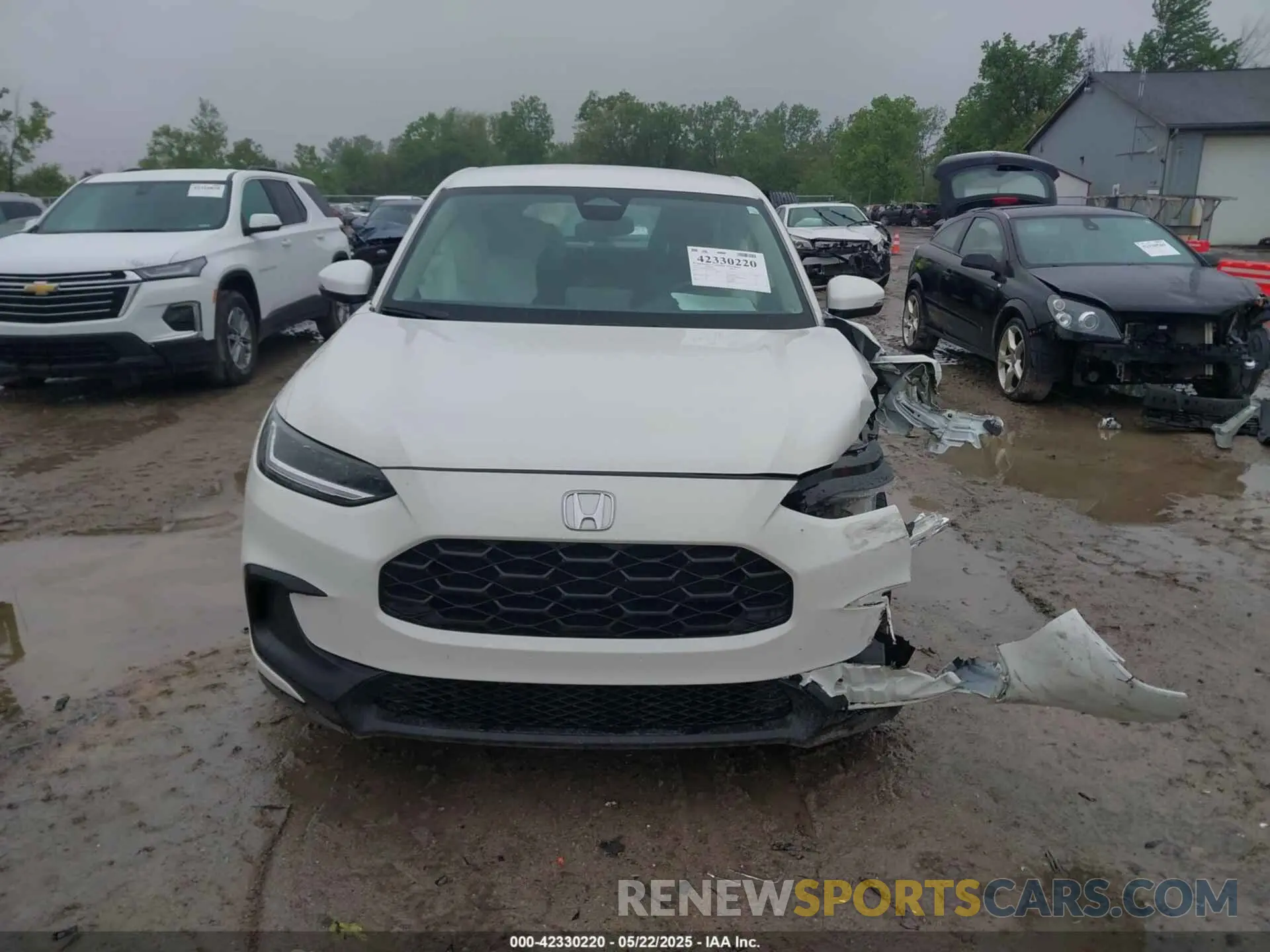 12 Photograph of a damaged car 3CZRZ2H3XSM712646 HONDA HR-V 2025