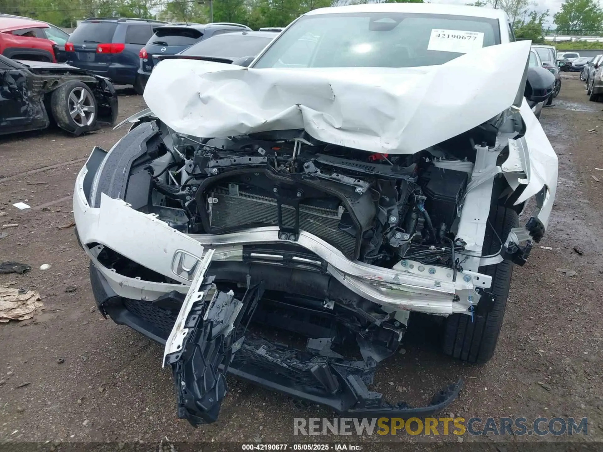 6 Photograph of a damaged car 3CZRZ2H51SM705554 HONDA HR-V 2025