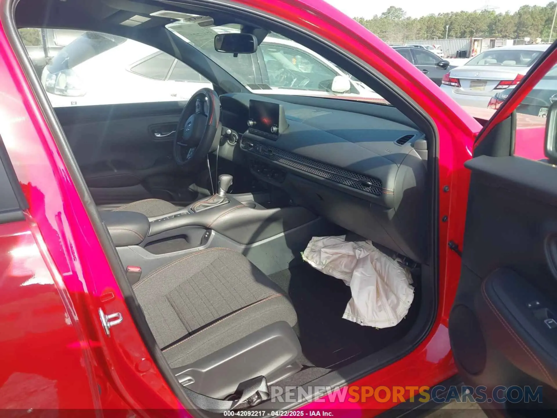 5 Photograph of a damaged car 3CZRZ2H51SM763406 HONDA HR-V 2025