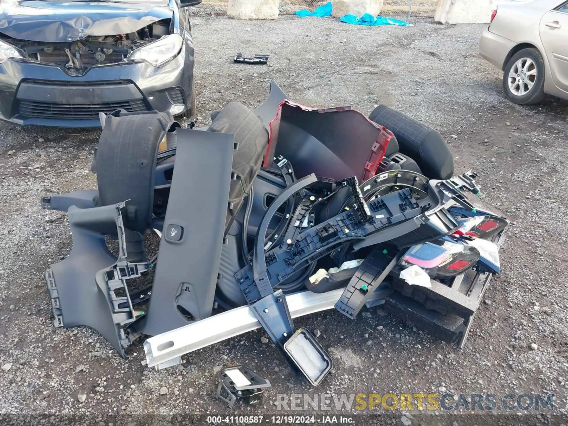 12 Фотография поврежденного автомобиля 3CZRZ2H53SM704986 HONDA HR-V 2025