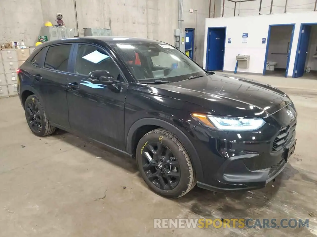 4 Photograph of a damaged car 3CZRZ2H54SM713244 HONDA HR-V 2025