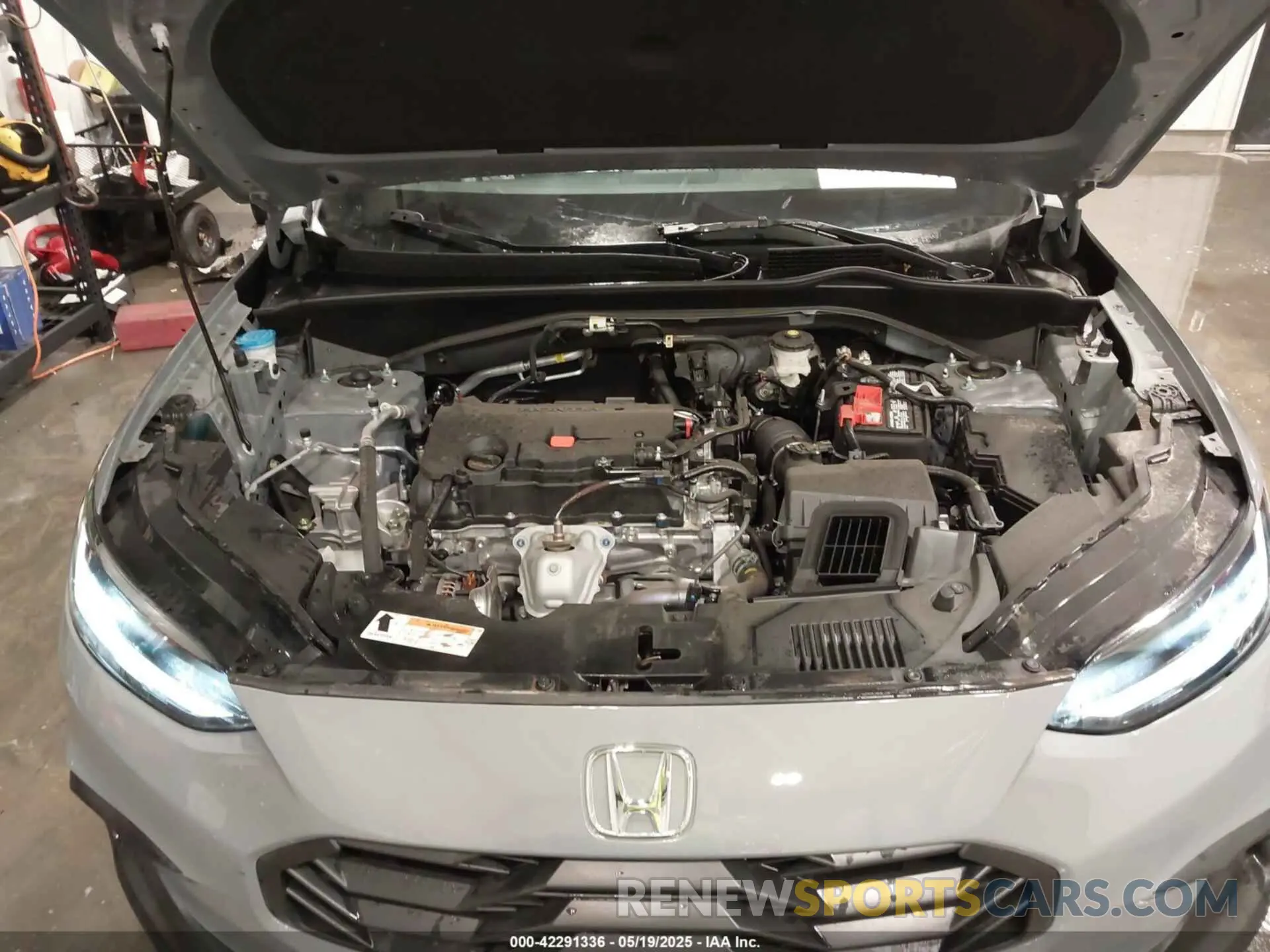 10 Photograph of a damaged car 3CZRZ2H54SM729640 HONDA HR-V 2025