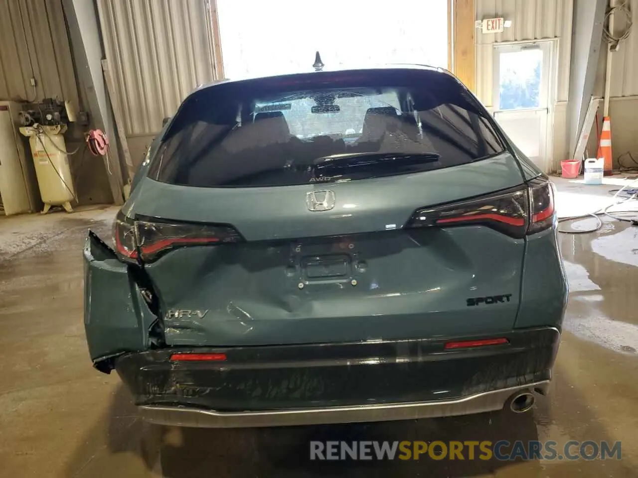 6 Photograph of a damaged car 3CZRZ2H54SM747653 HONDA HR-V 2025