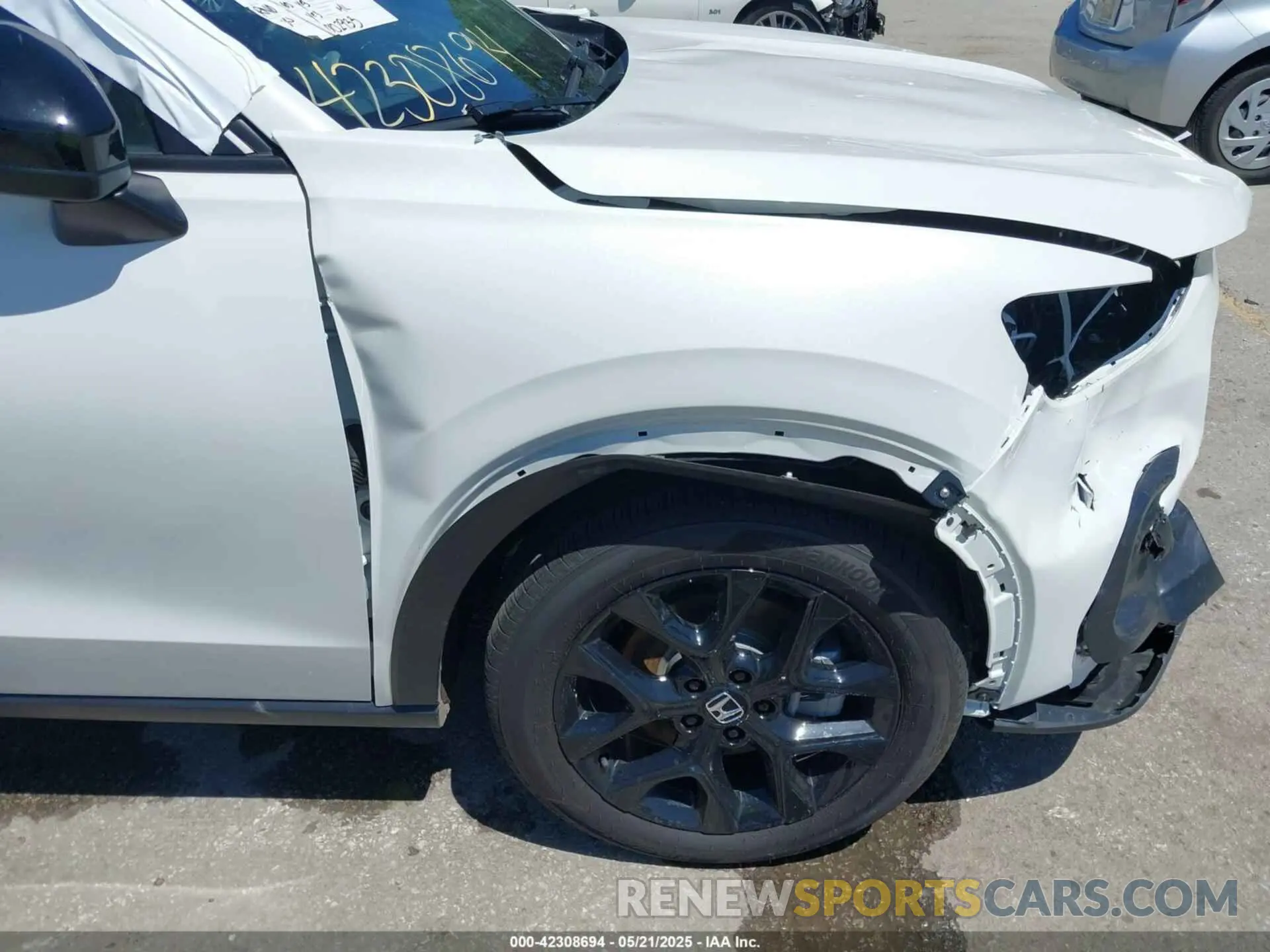 18 Фотография поврежденного автомобиля 3CZRZ2H55SM735947 HONDA HR-V 2025