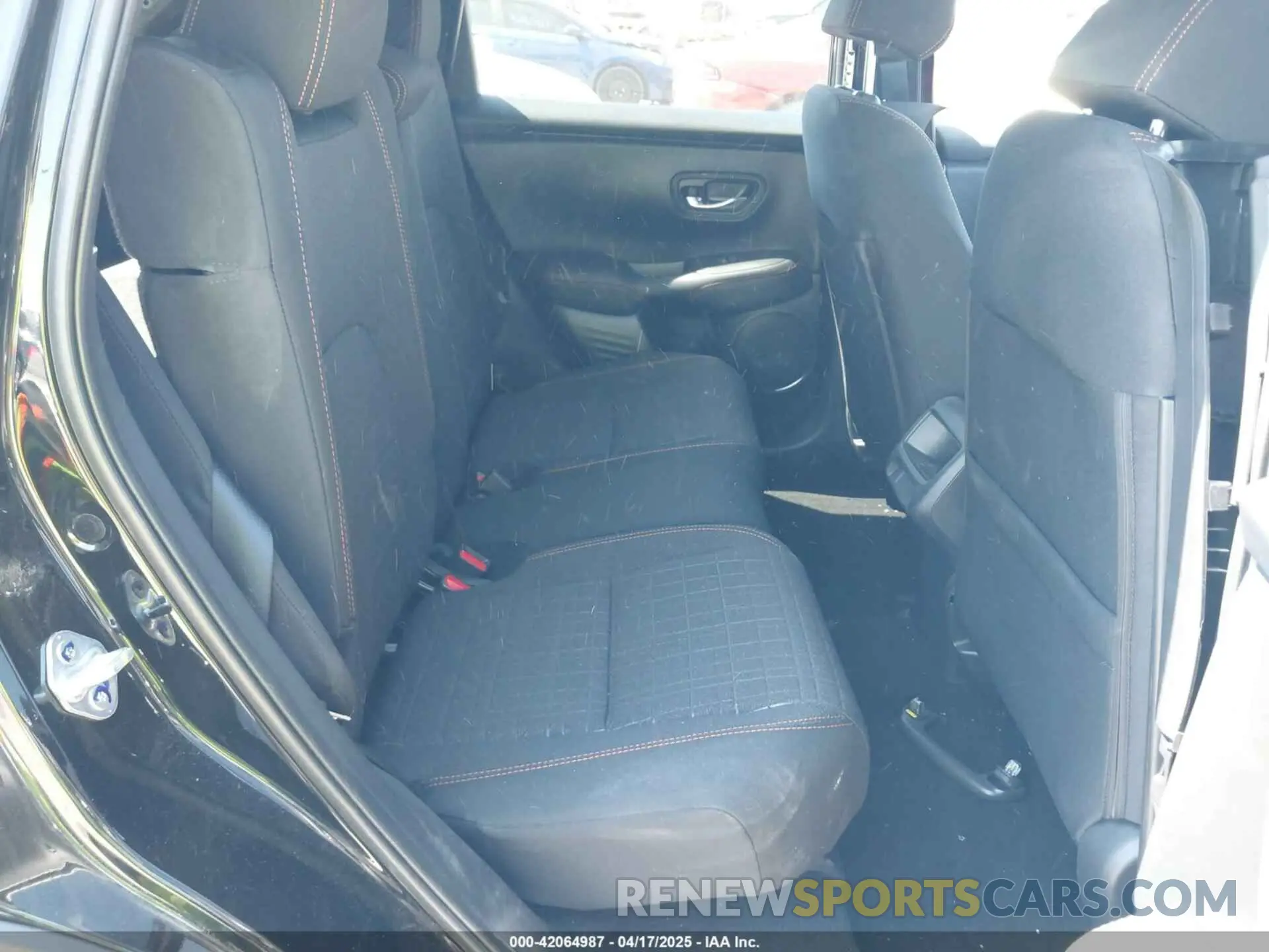 8 Photograph of a damaged car 3CZRZ2H55SM768642 HONDA HR-V 2025