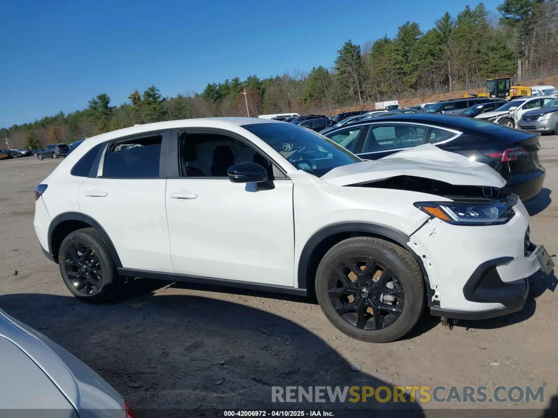 12 Фотография поврежденного автомобиля 3CZRZ2H56SM769038 HONDA HR-V 2025