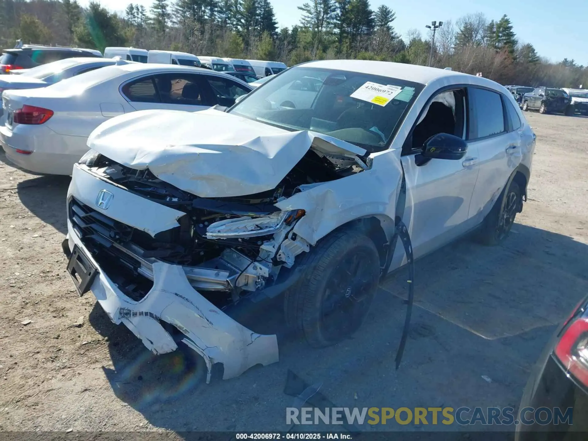 2 Фотография поврежденного автомобиля 3CZRZ2H56SM769038 HONDA HR-V 2025