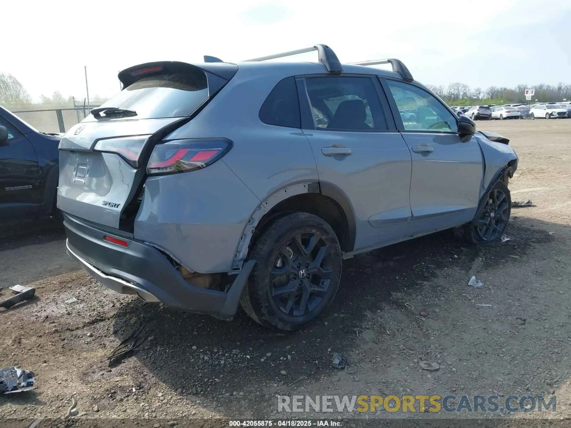 4 Фотография поврежденного автомобиля 3CZRZ2H57SM723170 HONDA HR-V 2025