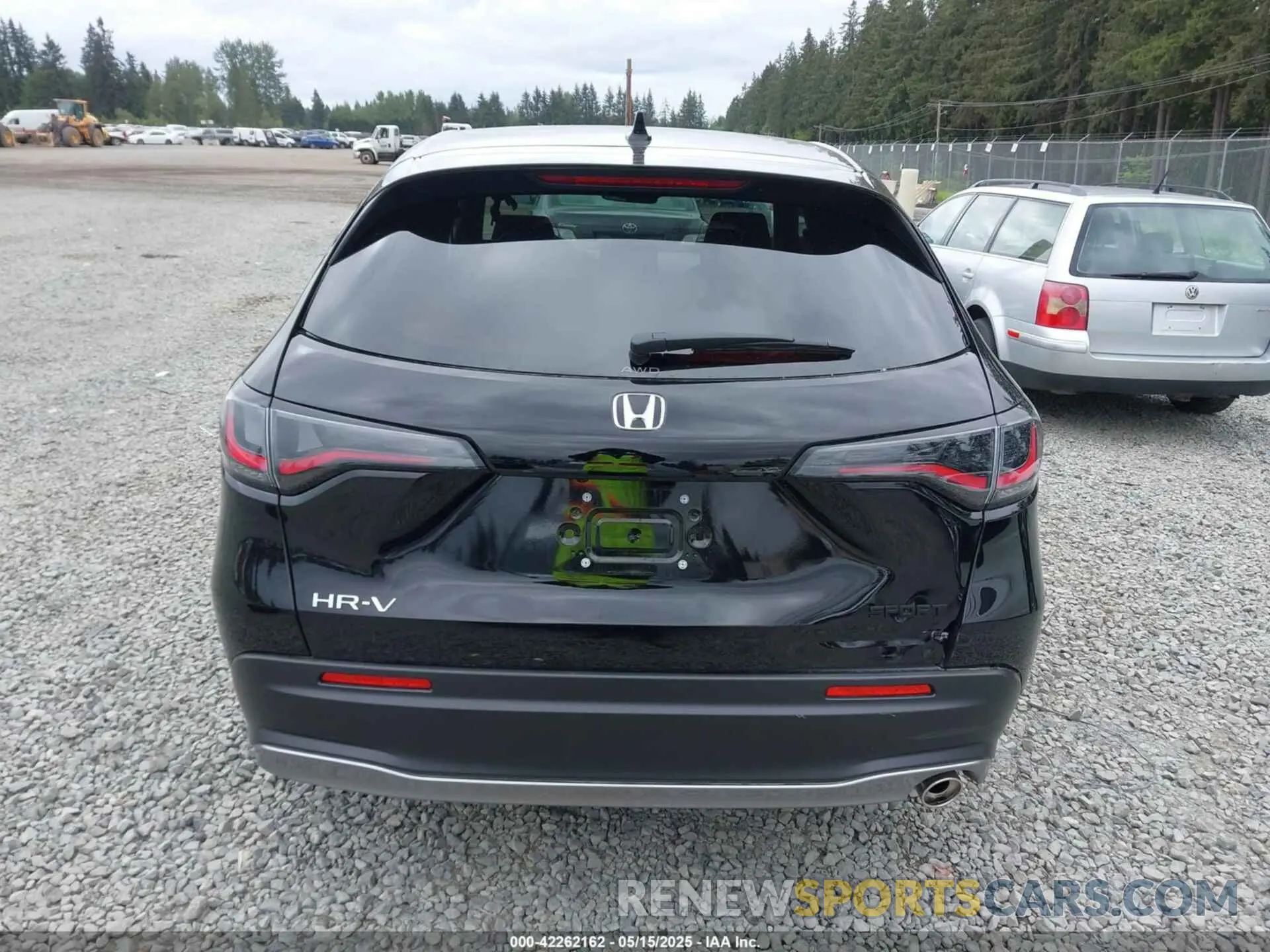 17 Photograph of a damaged car 3CZRZ2H57SM731544 HONDA HR-V 2025
