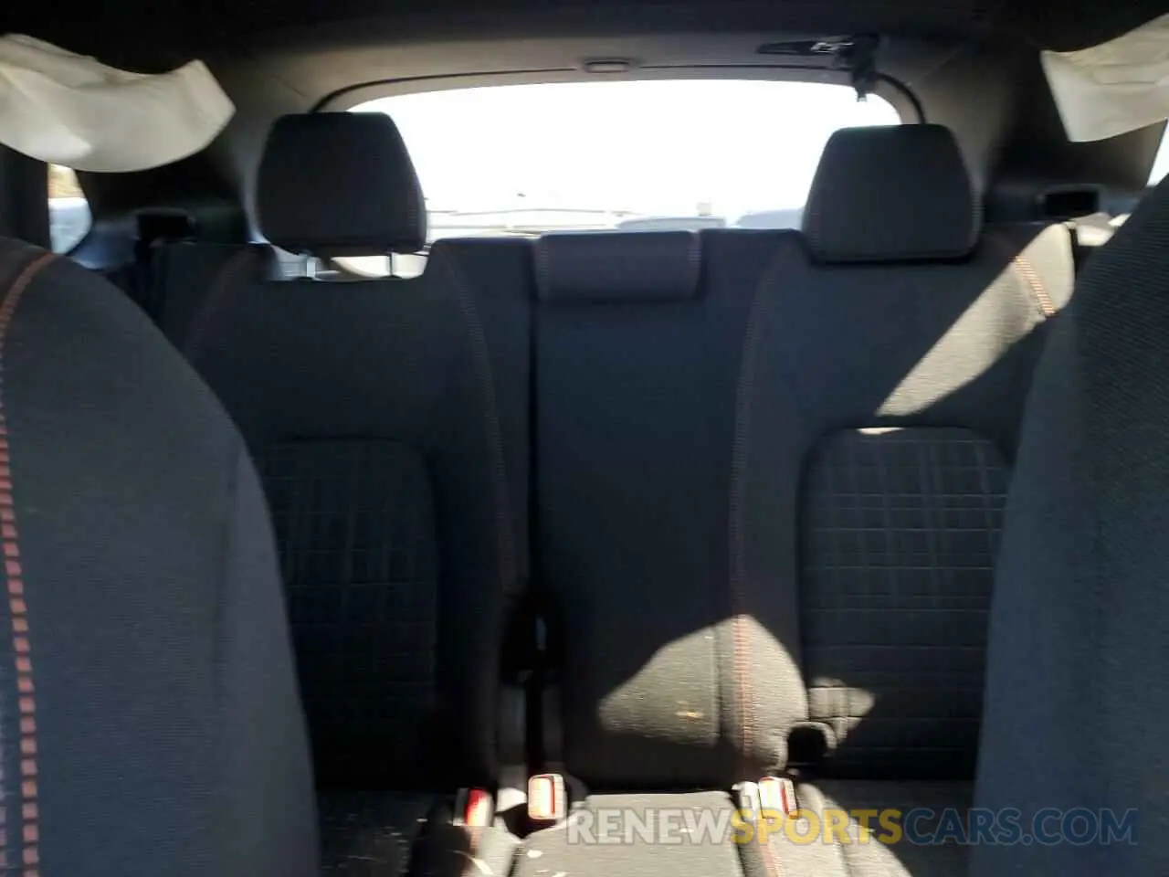 10 Фотография поврежденного автомобиля 3CZRZ2H59SM702658 HONDA HR-V 2025