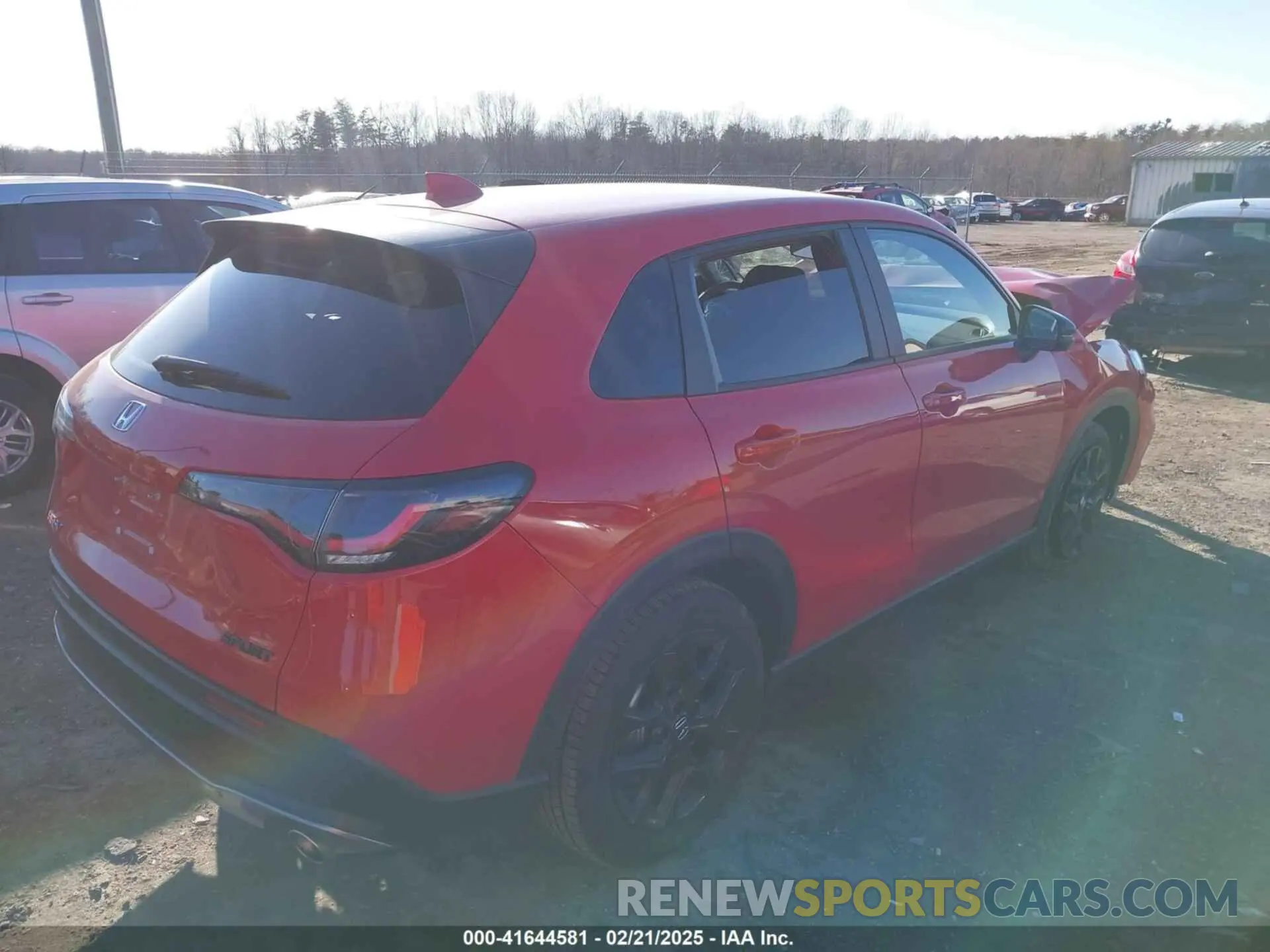 4 Photograph of a damaged car 3CZRZ2H59SM729228 HONDA HR-V 2025
