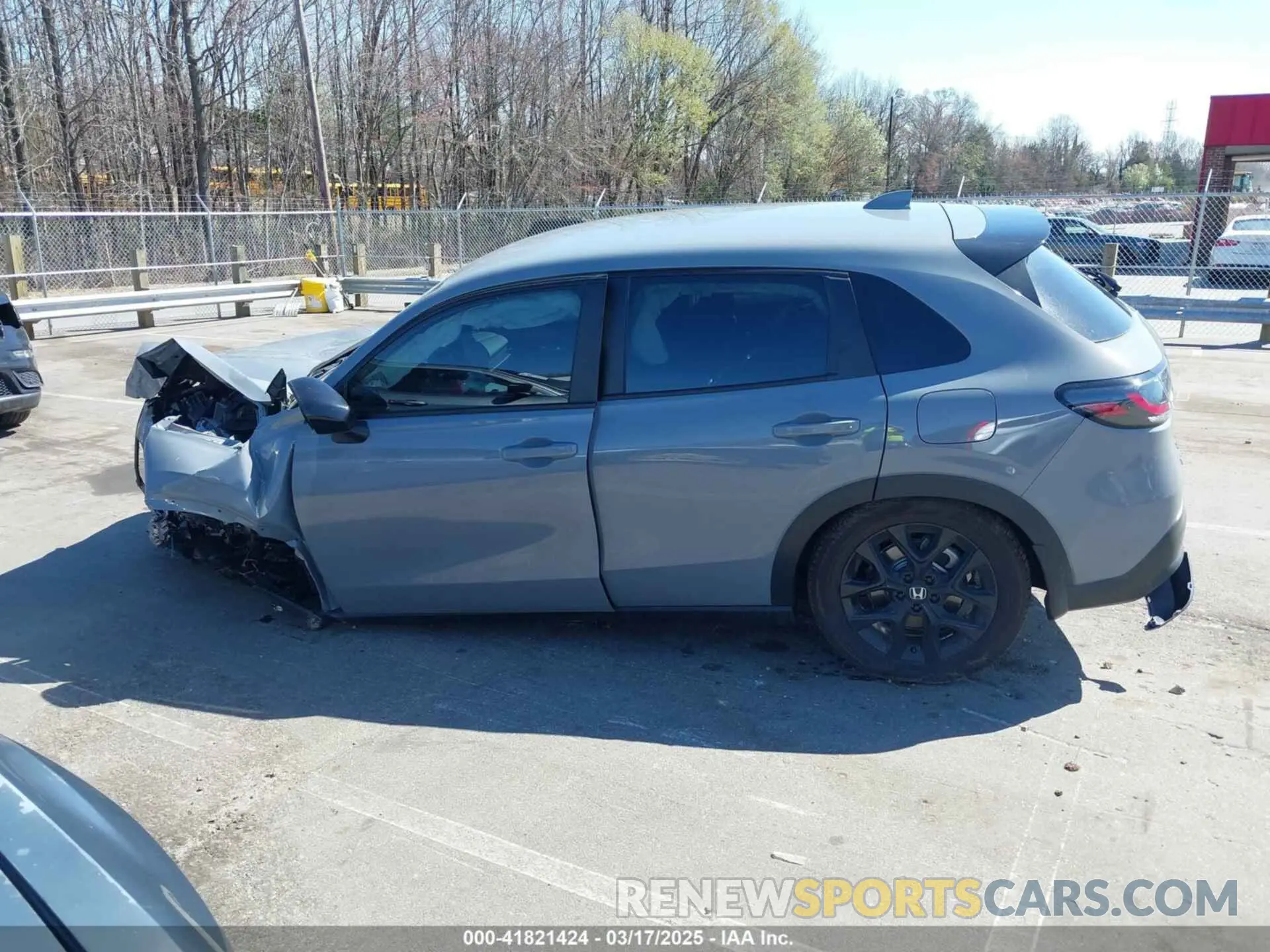 14 Photograph of a damaged car 3CZRZ2H5XSM742795 HONDA HR-V 2025