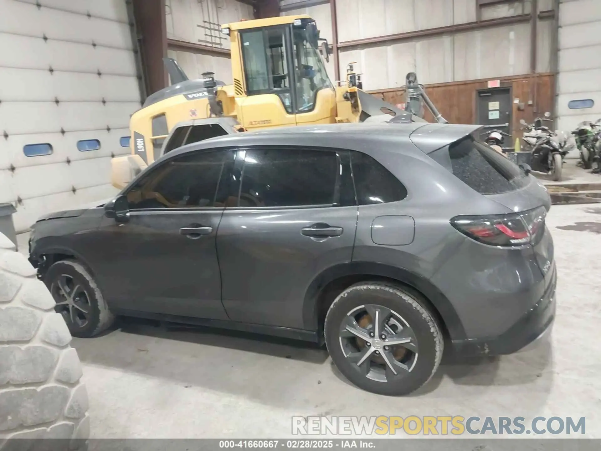 14 Фотография поврежденного автомобиля 3CZRZ2H75SM713352 HONDA HR-V 2025