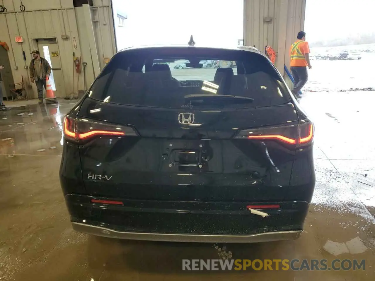 6 Photograph of a damaged car 3CZRZ2H77SM751861 HONDA HR-V 2025