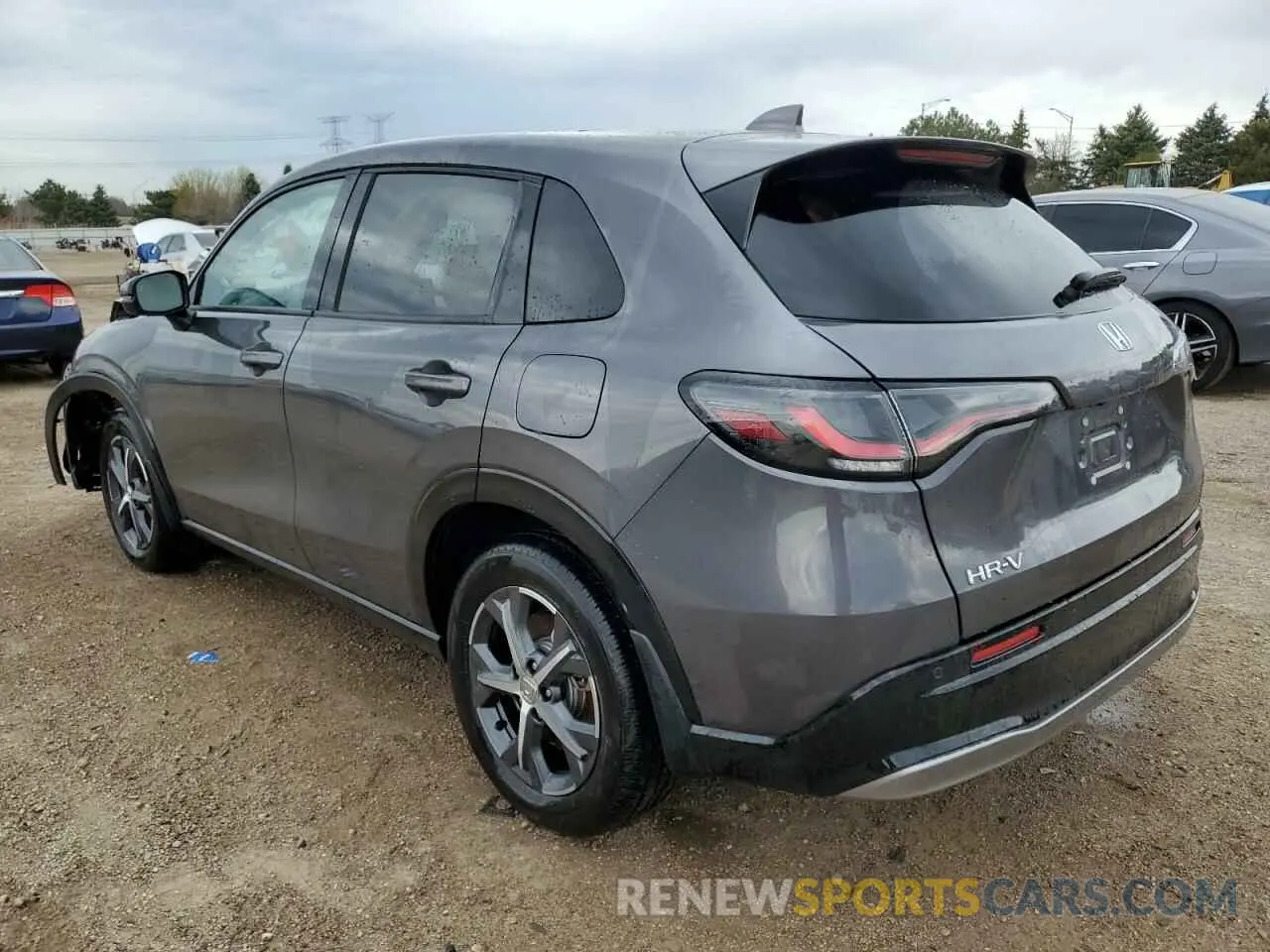 2 Фотография поврежденного автомобиля 3CZRZ2H78SM702488 HONDA HR-V 2025