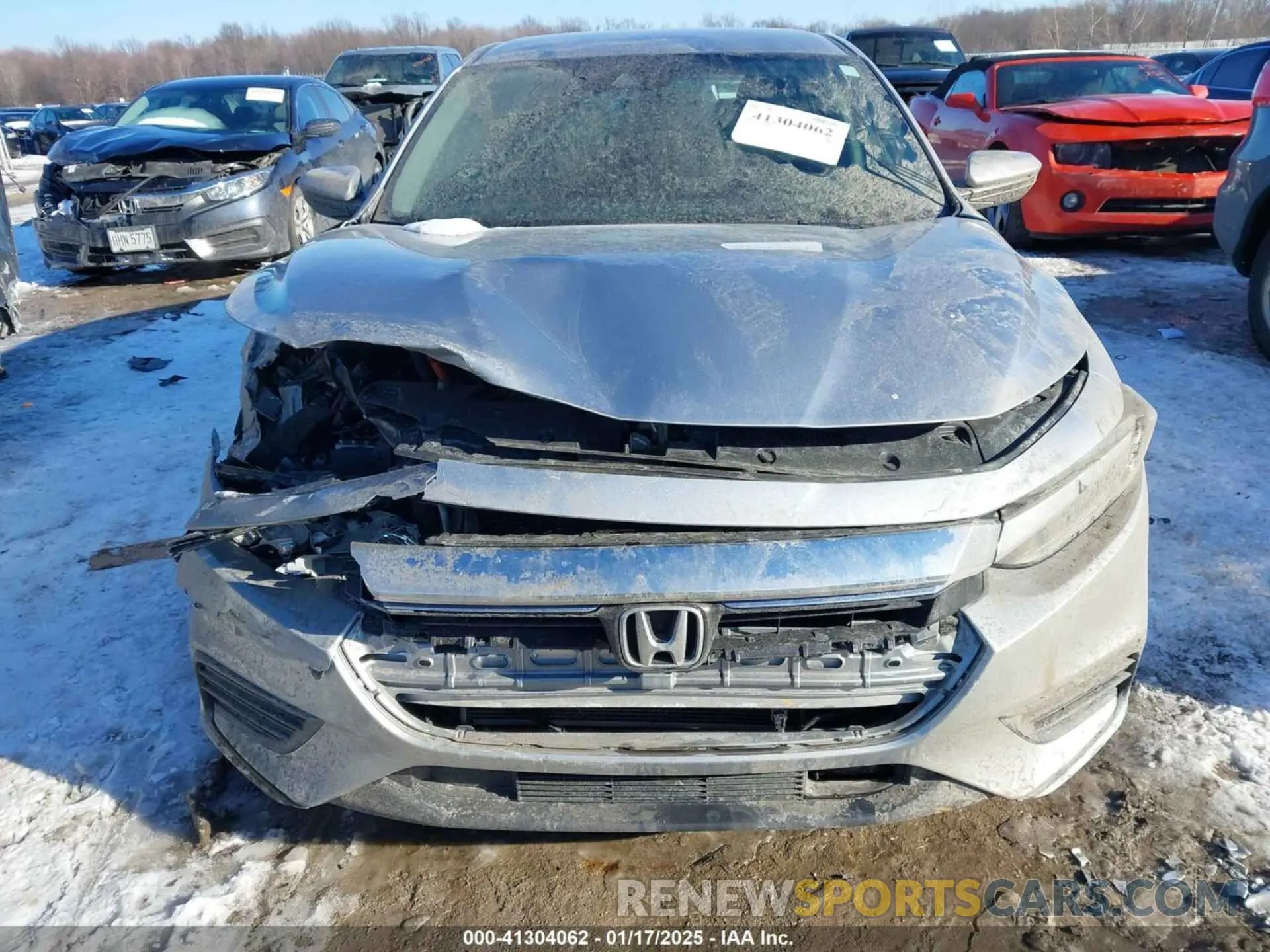 11 Фотография поврежденного автомобиля 19XZE4F11KE021899 HONDA INSIGHT 2019
