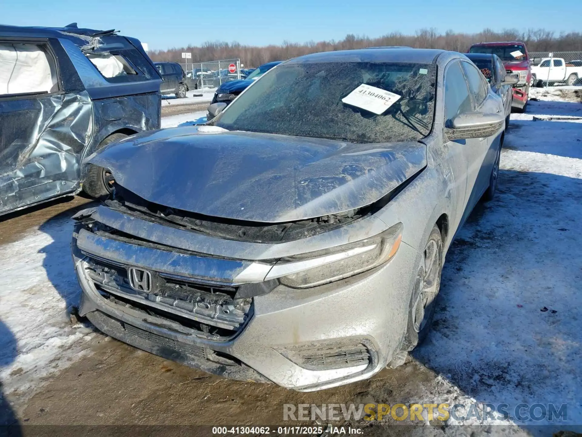 2 Фотография поврежденного автомобиля 19XZE4F11KE021899 HONDA INSIGHT 2019