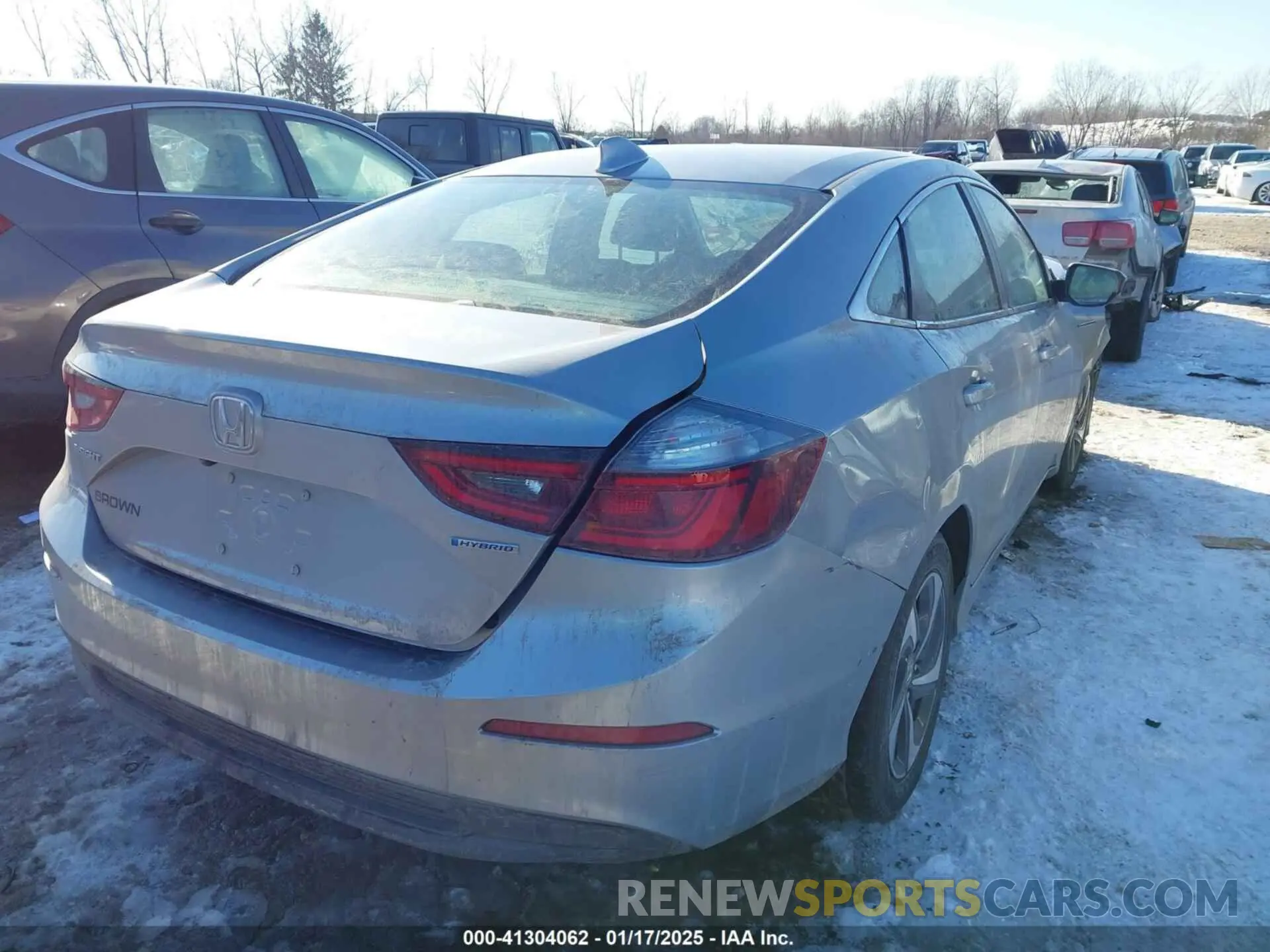 4 Фотография поврежденного автомобиля 19XZE4F11KE021899 HONDA INSIGHT 2019