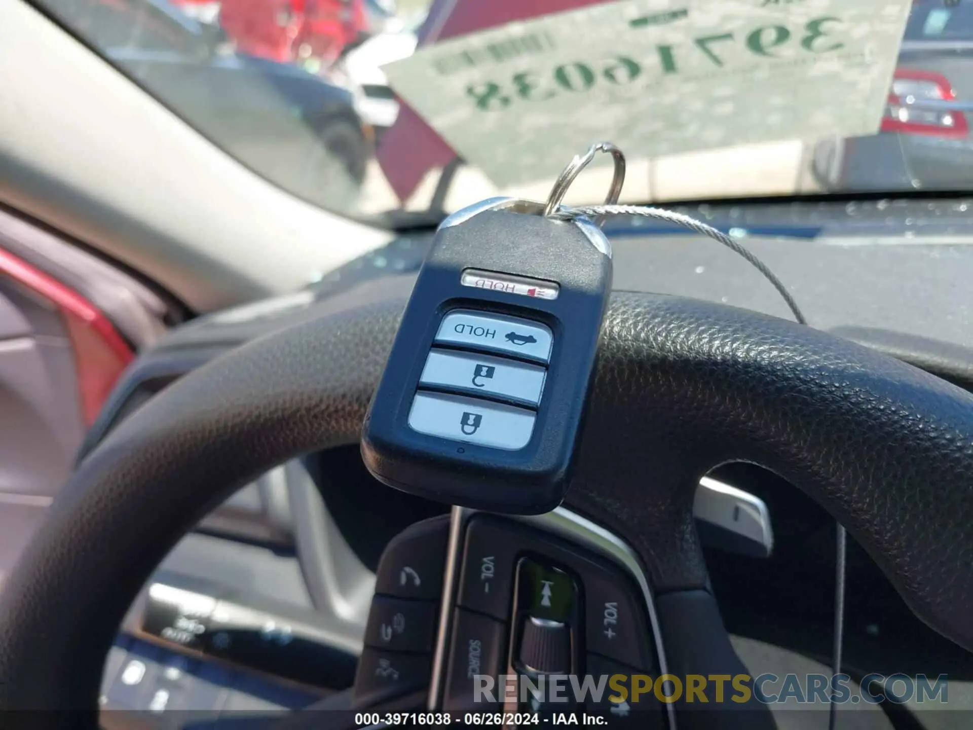 11 Фотография поврежденного автомобиля 19XZE4F12KE017411 HONDA INSIGHT 2019