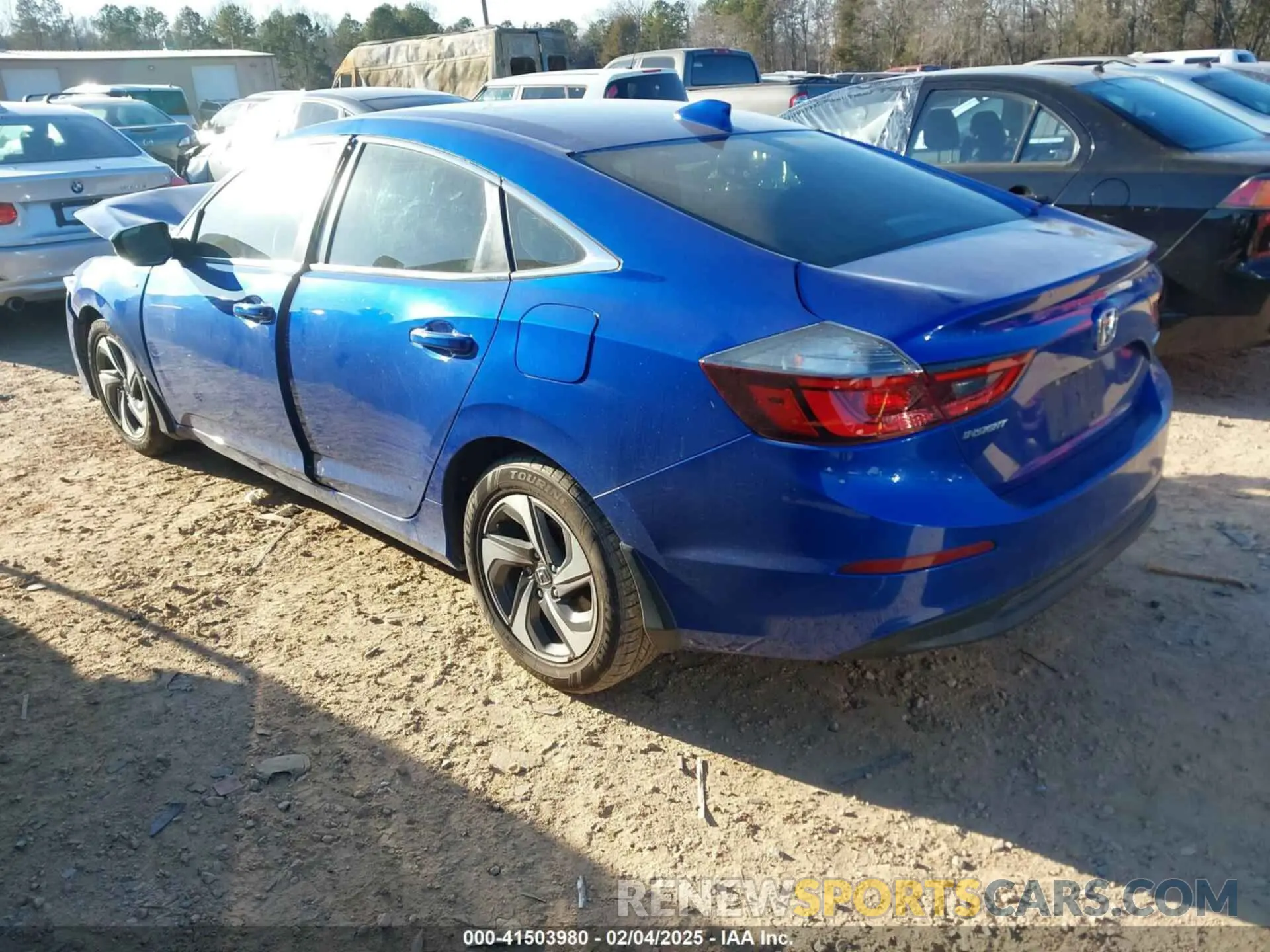 3 Photograph of a damaged car 19XZE4F14KE004661 HONDA INSIGHT 2019