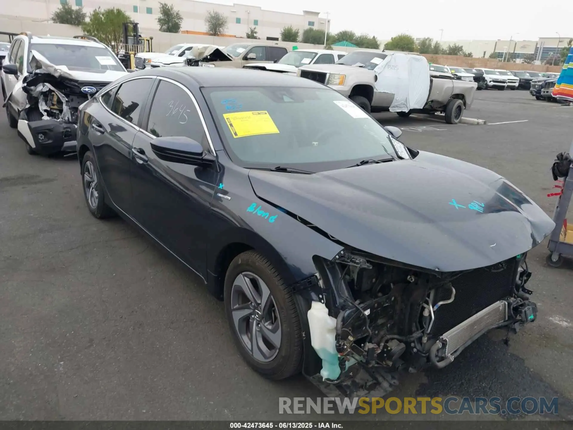 1 Photograph of a damaged car 19XZE4F17KE004511 HONDA INSIGHT 2019