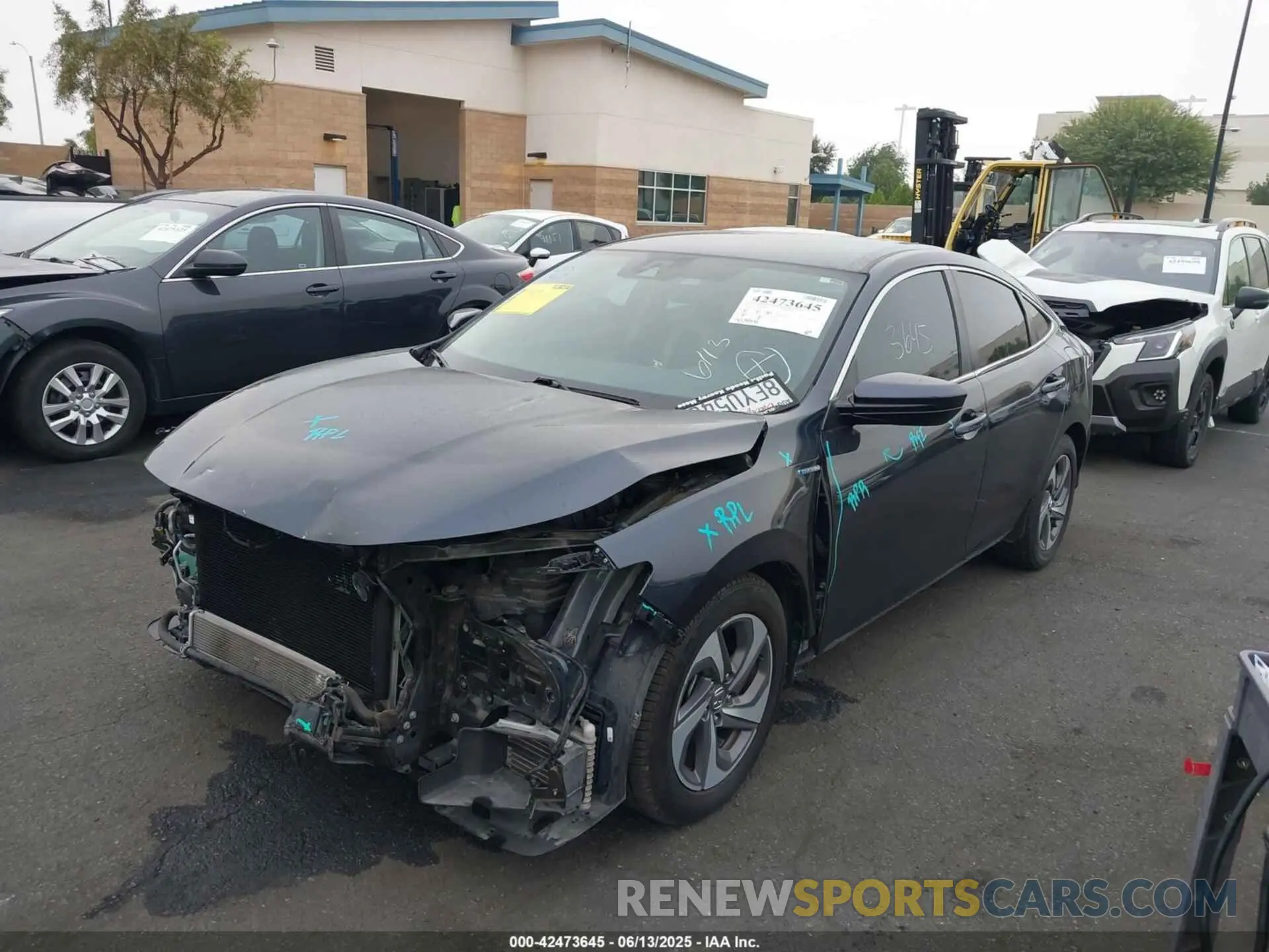 2 Photograph of a damaged car 19XZE4F17KE004511 HONDA INSIGHT 2019