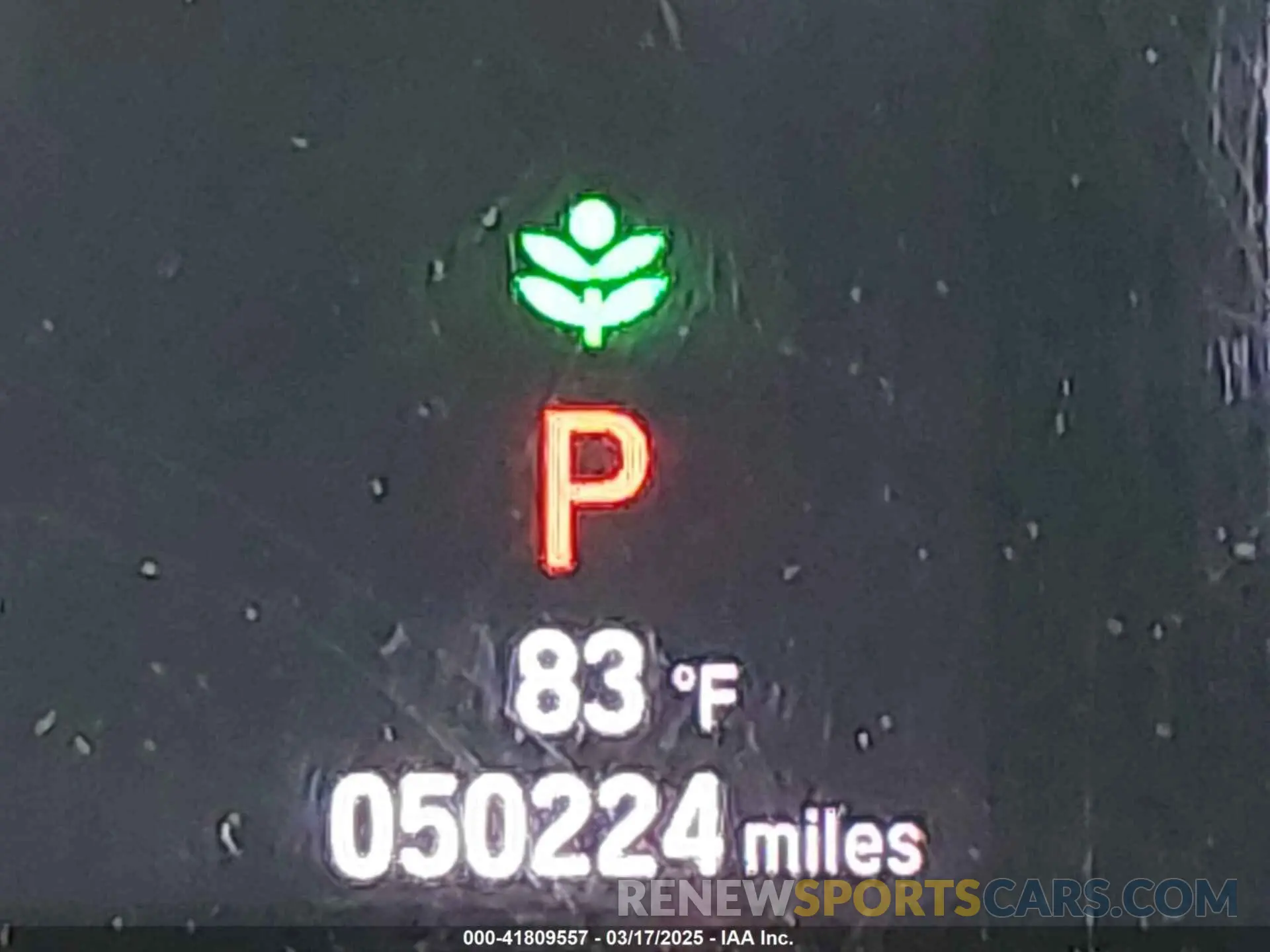 15 Photograph of a damaged car 19XZE4F50KE005082 HONDA INSIGHT 2019