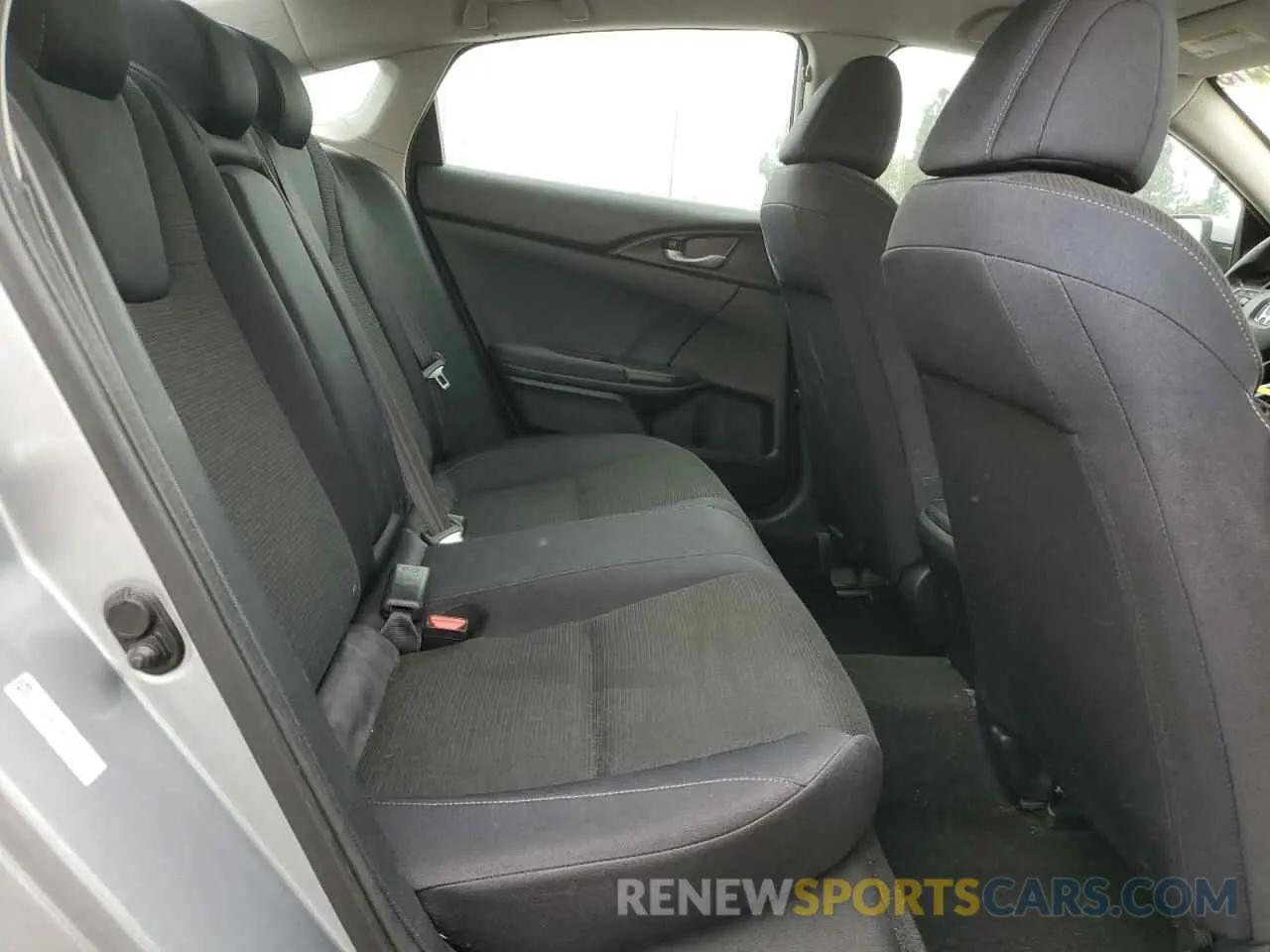 11 Photograph of a damaged car 19XZE4F51KE029343 HONDA INSIGHT 2019
