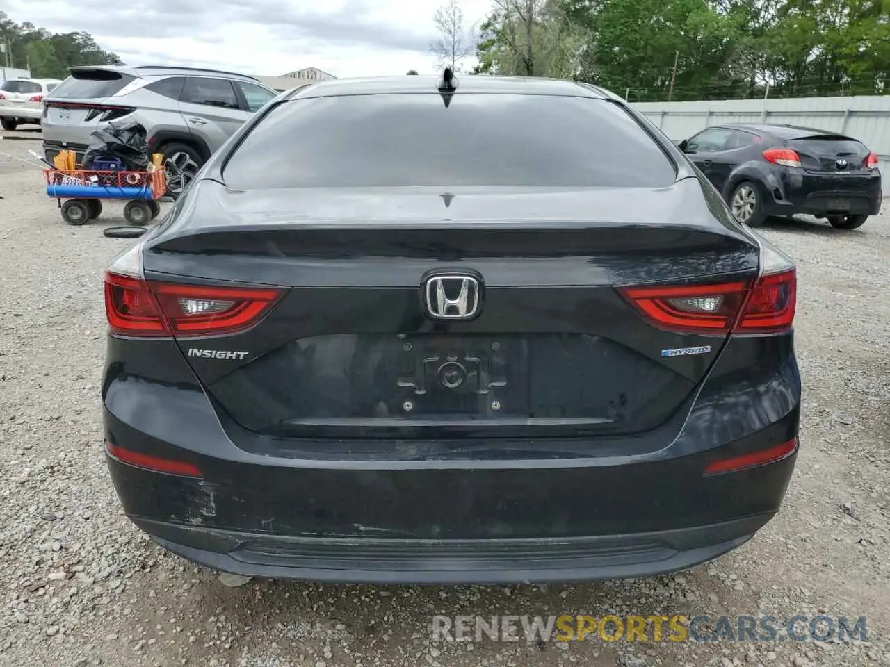 6 Photograph of a damaged car 19XZE4F52KE005035 HONDA INSIGHT 2019