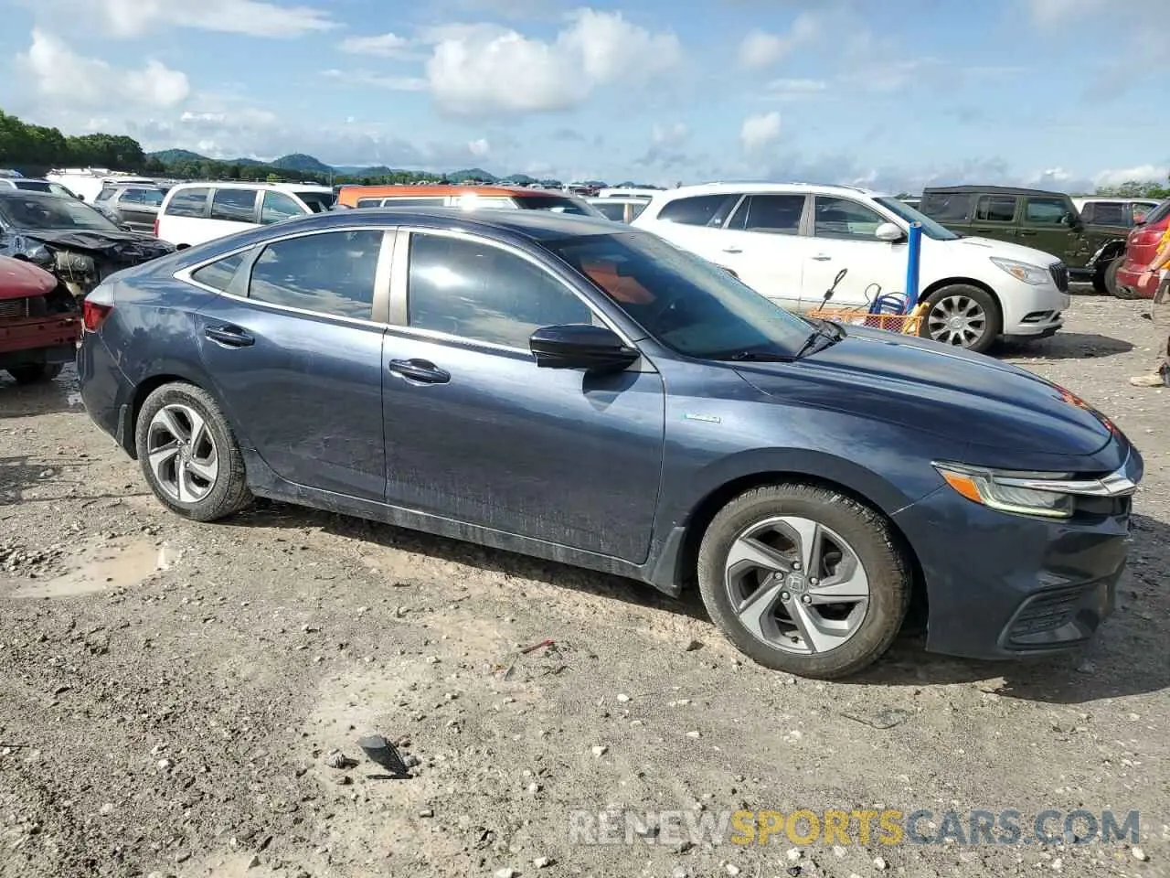 4 Photograph of a damaged car 19XZE4F52KE024751 HONDA INSIGHT 2019