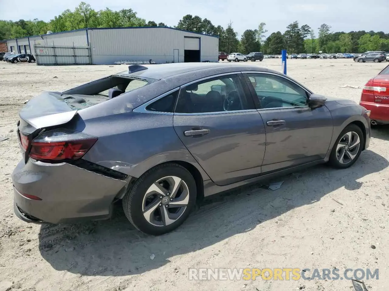 3 Фотография поврежденного автомобиля 19XZE4F54KE008079 HONDA INSIGHT 2019