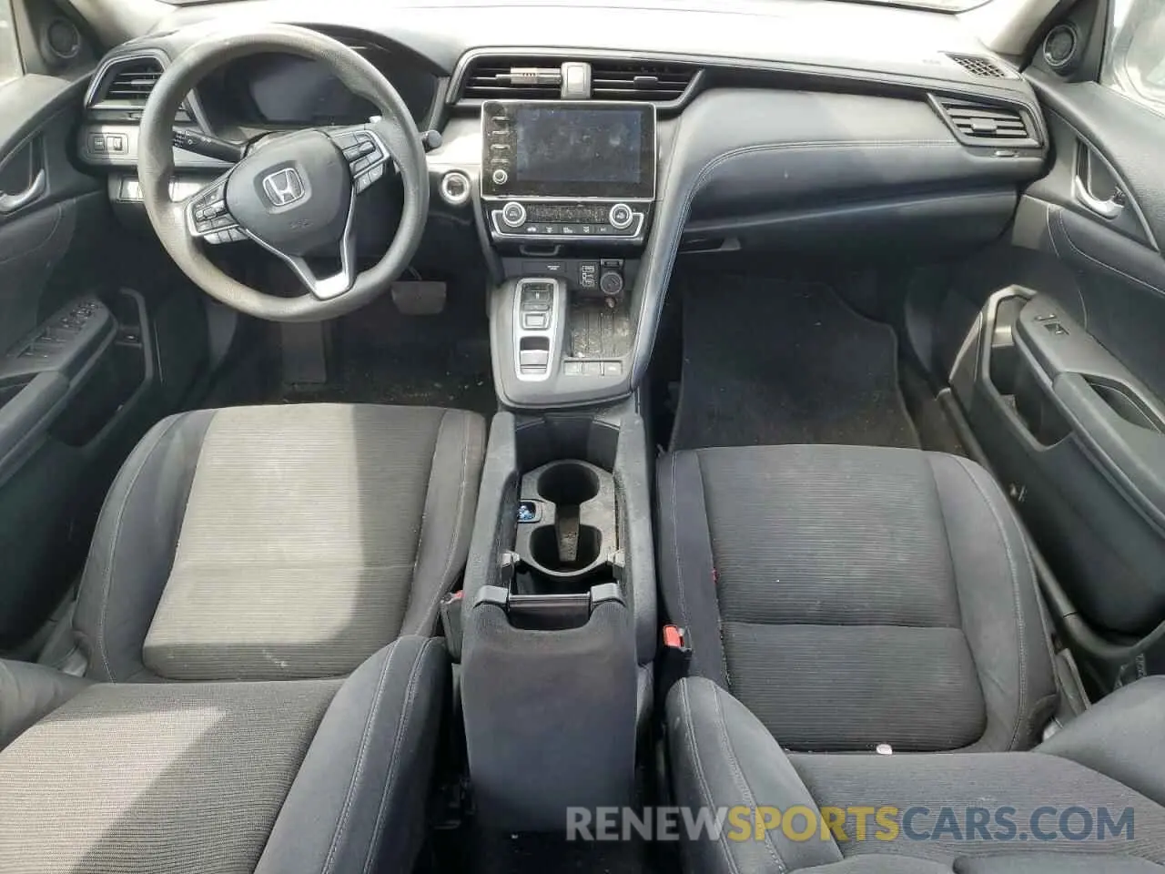 8 Фотография поврежденного автомобиля 19XZE4F54KE008079 HONDA INSIGHT 2019