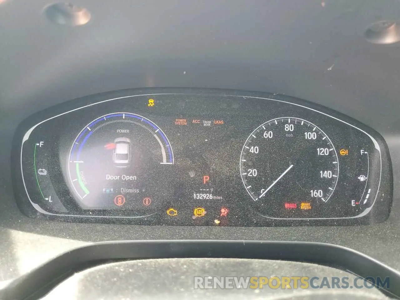 9 Фотография поврежденного автомобиля 19XZE4F54KE008079 HONDA INSIGHT 2019