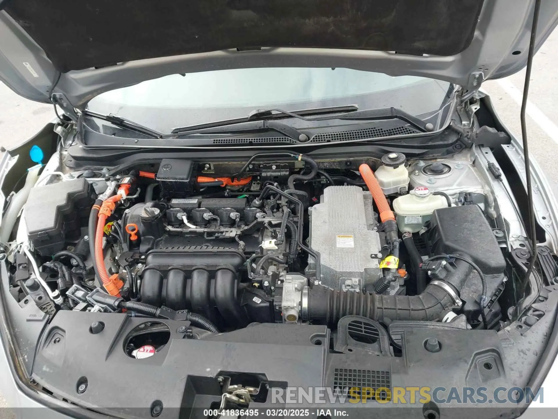 10 Photograph of a damaged car 19XZE4F54KE010155 HONDA INSIGHT 2019
