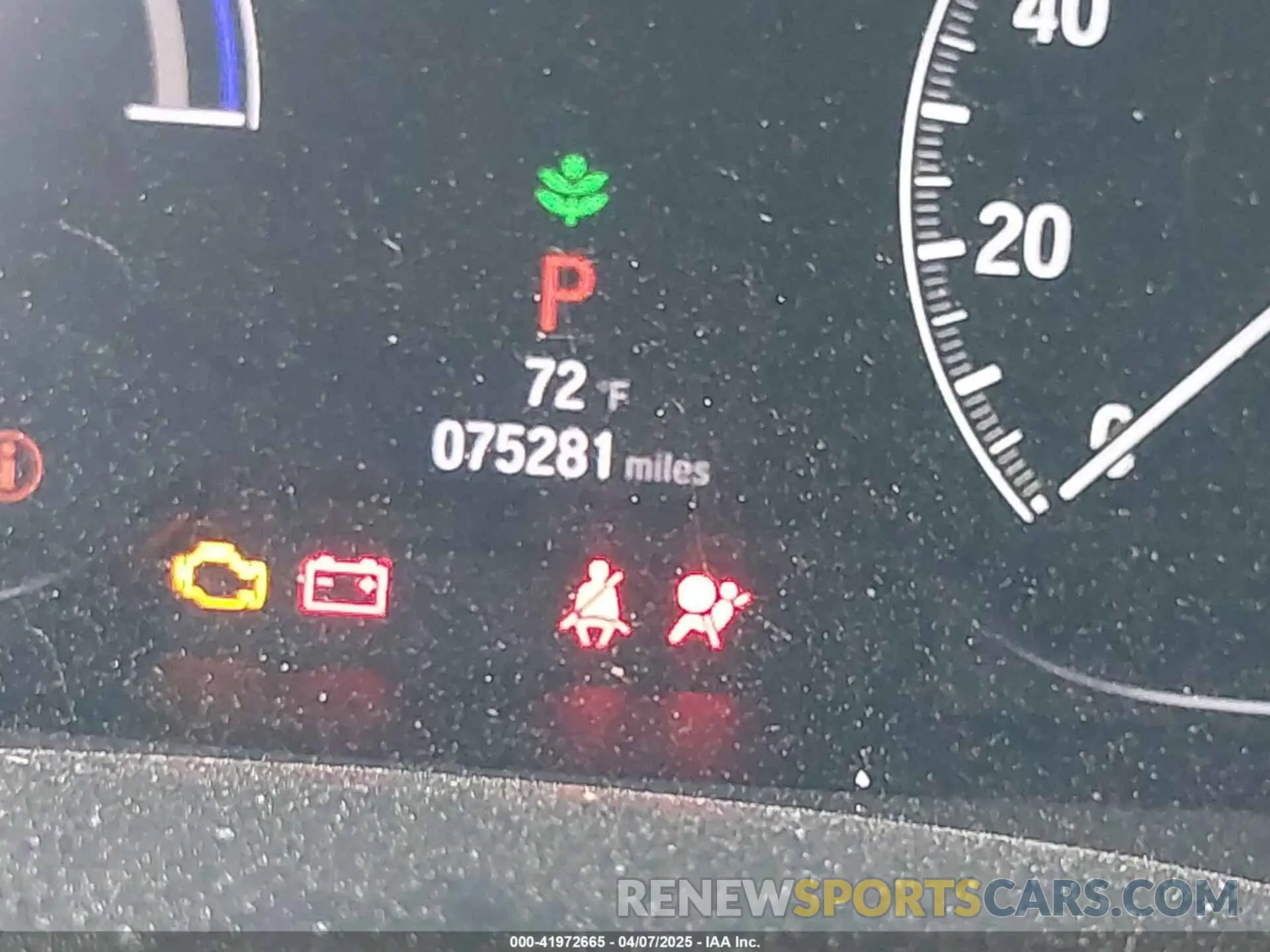 15 Photograph of a damaged car 19XZE4F54KE033029 HONDA INSIGHT 2019