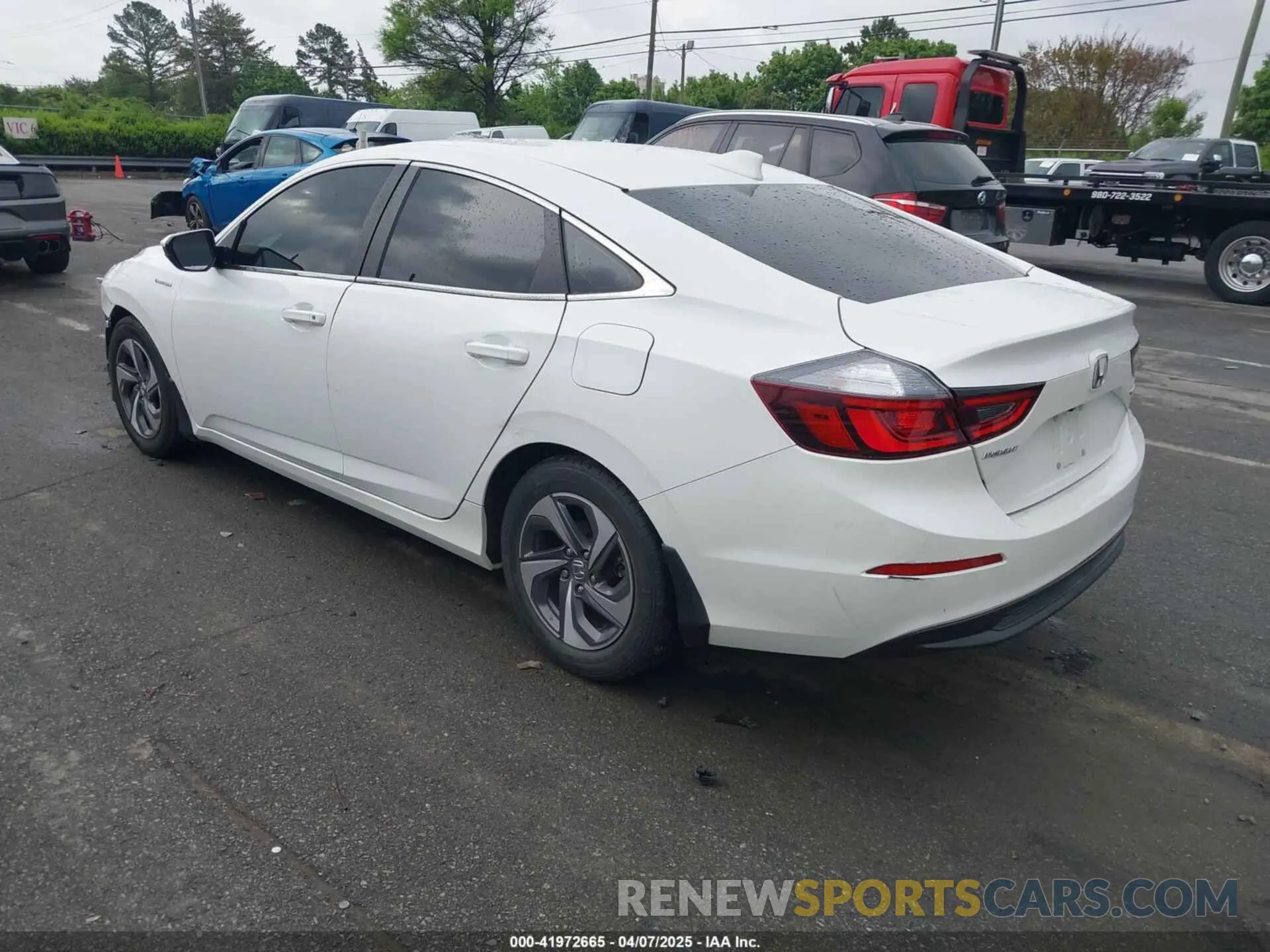 3 Photograph of a damaged car 19XZE4F54KE033029 HONDA INSIGHT 2019