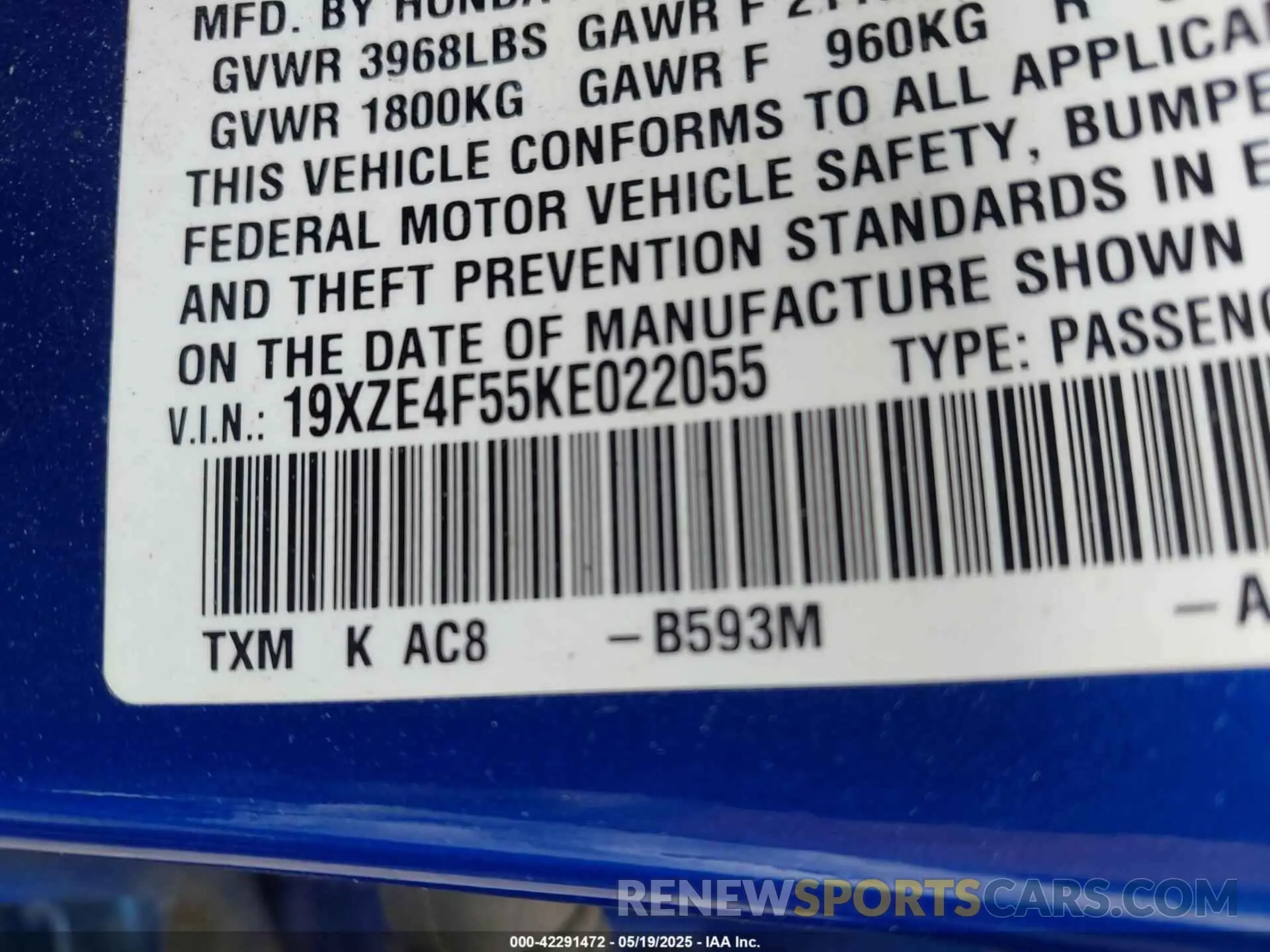 9 Photograph of a damaged car 19XZE4F55KE022055 HONDA INSIGHT 2019