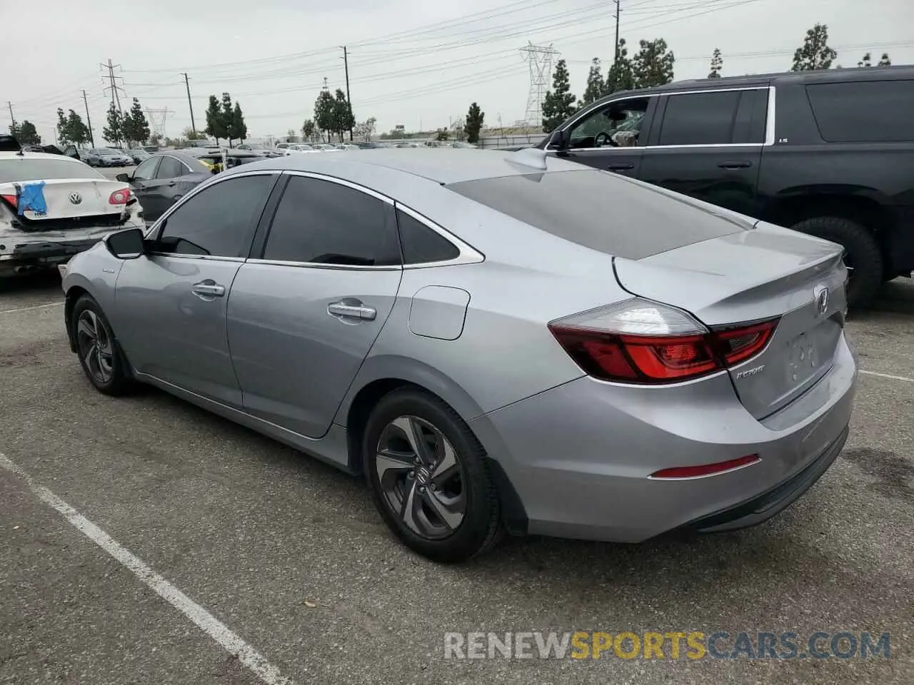 2 Photograph of a damaged car 19XZE4F56KE030293 HONDA INSIGHT 2019