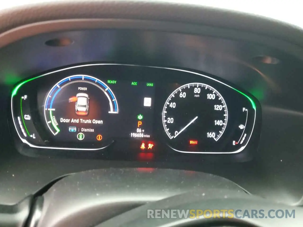 9 Photograph of a damaged car 19XZE4F56KE030293 HONDA INSIGHT 2019